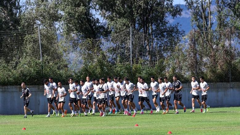 الأهلي يستأنف تدريباته في إسبانيا استعدادًا للموسم الجديد