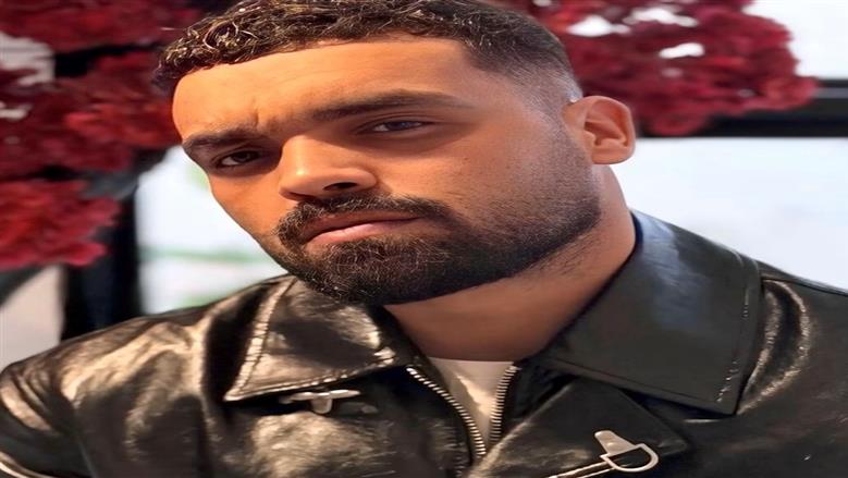 الشاعر الغنائي فلبينو يعلن وفاة والده