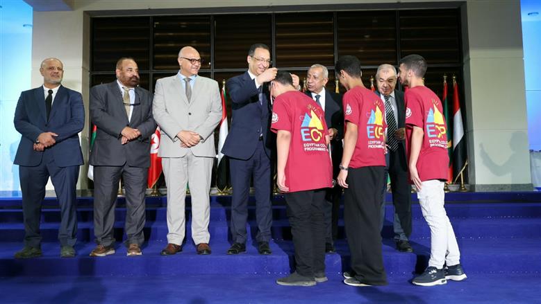 8 آلاف طالب في سباق البرمجة.. مصر تبحث عن جيل جديد من مطوري الذكاء الاصطناعي