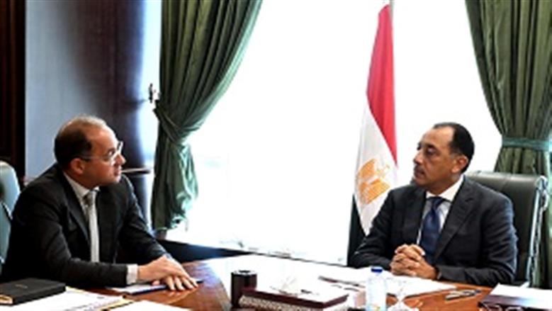 مدبولي يتابع ملفات عمل «المالية».. و«كجوك» يعرض مؤشرات تحسن الاقتصاد وتطور مناخ الاستثمار