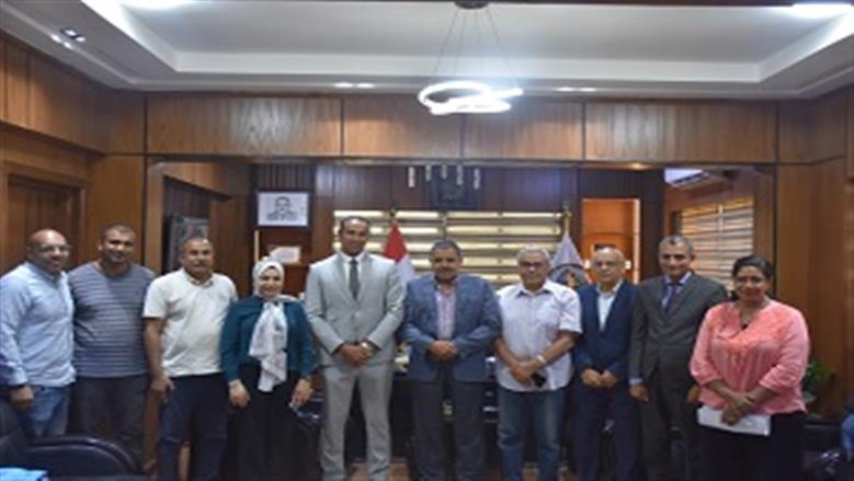 «القابضة للمياه» تبحث التوسع في تطبيق تكنولوجيا الترشيح الطبيعي لضفاف الأنهار RBF بالأقصر