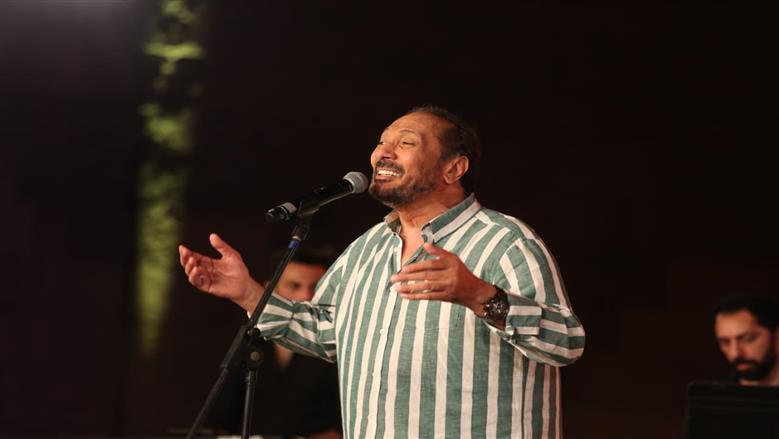 3 رسائل من علي الحجار خلال حفله بمهرجان القلعة 2026
