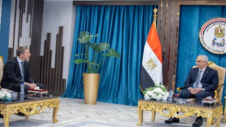 وزير الدولة للإنتاج الحربي يبحث مع «تاليس» توسيع الشراكة المصرية الفرنسية وتعزيز التصنيع المحلي
