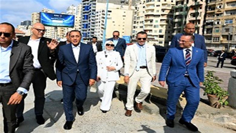 رئيس الوزراء يشيد بمقترحات تطوير كورنيش الإسكندرية ويؤكد تقديم الدعم المطلوب لتوسعته