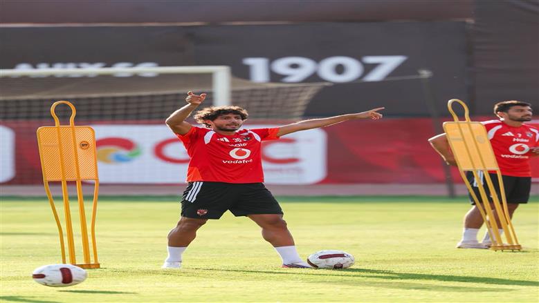 مران قوي للأهلي استعدادا لمواجهة زد بالدوري