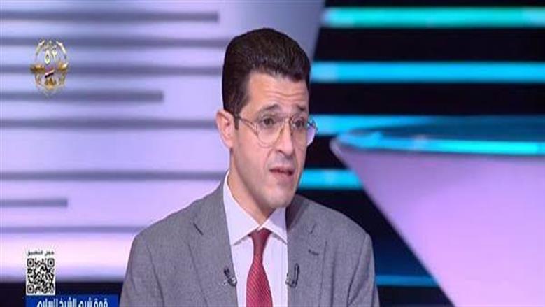 باحث علاقات دولية: واشنطن تراهن على الضغط الاقتصادي لإعادة إيران إلى طاولة المفاوضات