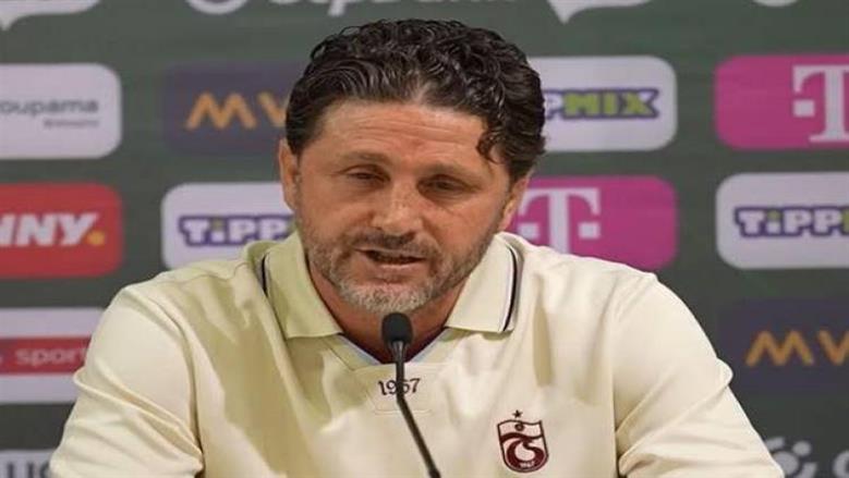 طرابزون يعلن رفض استقالة مدرب الفريق بعد وداع الدوري الأوروبي