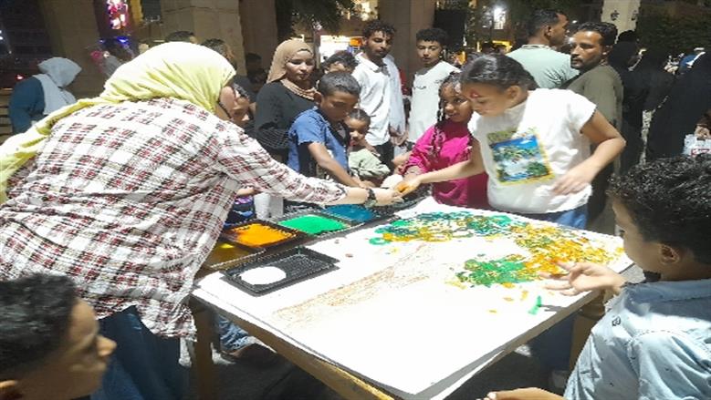 المولد النبوي يضيء «شارع الفن» في أسوان.. أنغام دينية وورش إبداعية للأطفال