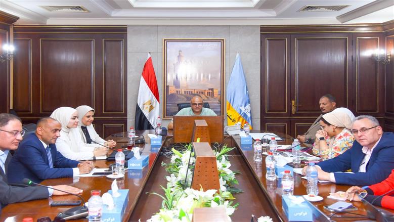 طابية كوسا باشا الأثرية تعود للواجهة.. محافظ الإسكندرية يبحث تطويرها واستغلالها سياحيًا