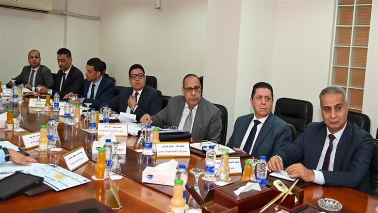 وزير التموين يعقد اجتماعا لبحث التوجهات الرئاسية بشأن ضبط الأسواق وتوفير السلع