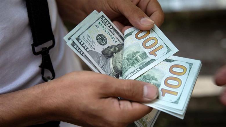 سعر الدولار مقابل الجنيه في بداية التعاملات الصباحية اليوم الثلاثاء 4-8-2026