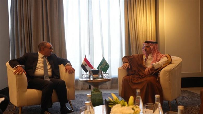 وزير الخارجية يلتقي نظيره السعودي على هامش الاجتماع الوزاري حول القدس في عمان