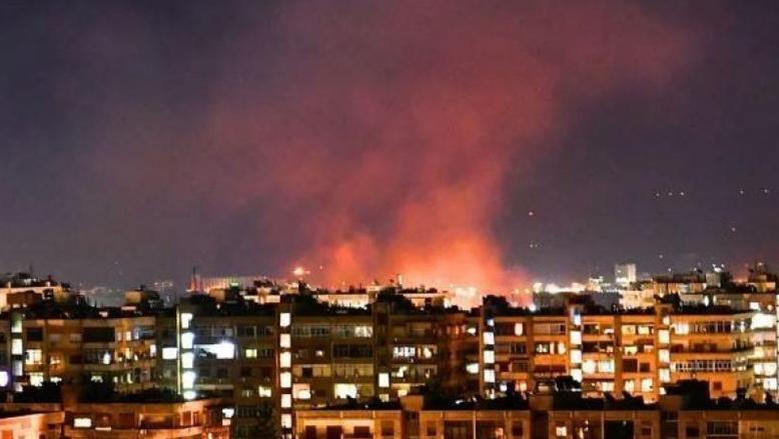 إعلام سوري: قتلى ومصابون جراء انفجار عبوة ناسفة بحافلة ركاب في جرمانا بريف دمشق