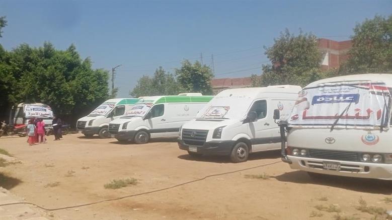 تقديم 2839 خدمة طبية في قافلة مجانية ببني سويف ضمن «حياة كريمة»