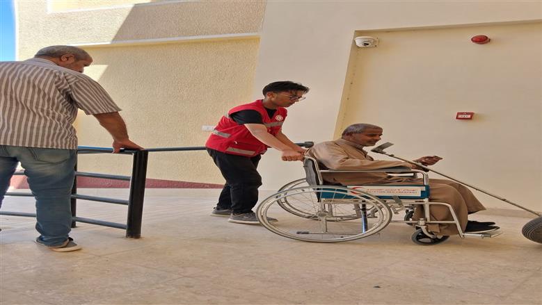 الهلال الأحمر المصري ينظم قافلة لصيانة الأطراف الصناعية لذوي الإعاقة في المنيا