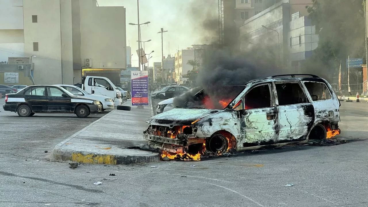 مدينة الزاوية تشتعل.. مواجهات دامية بين مليشيات مسلحة غرب ليبيا – أخبار السعودية