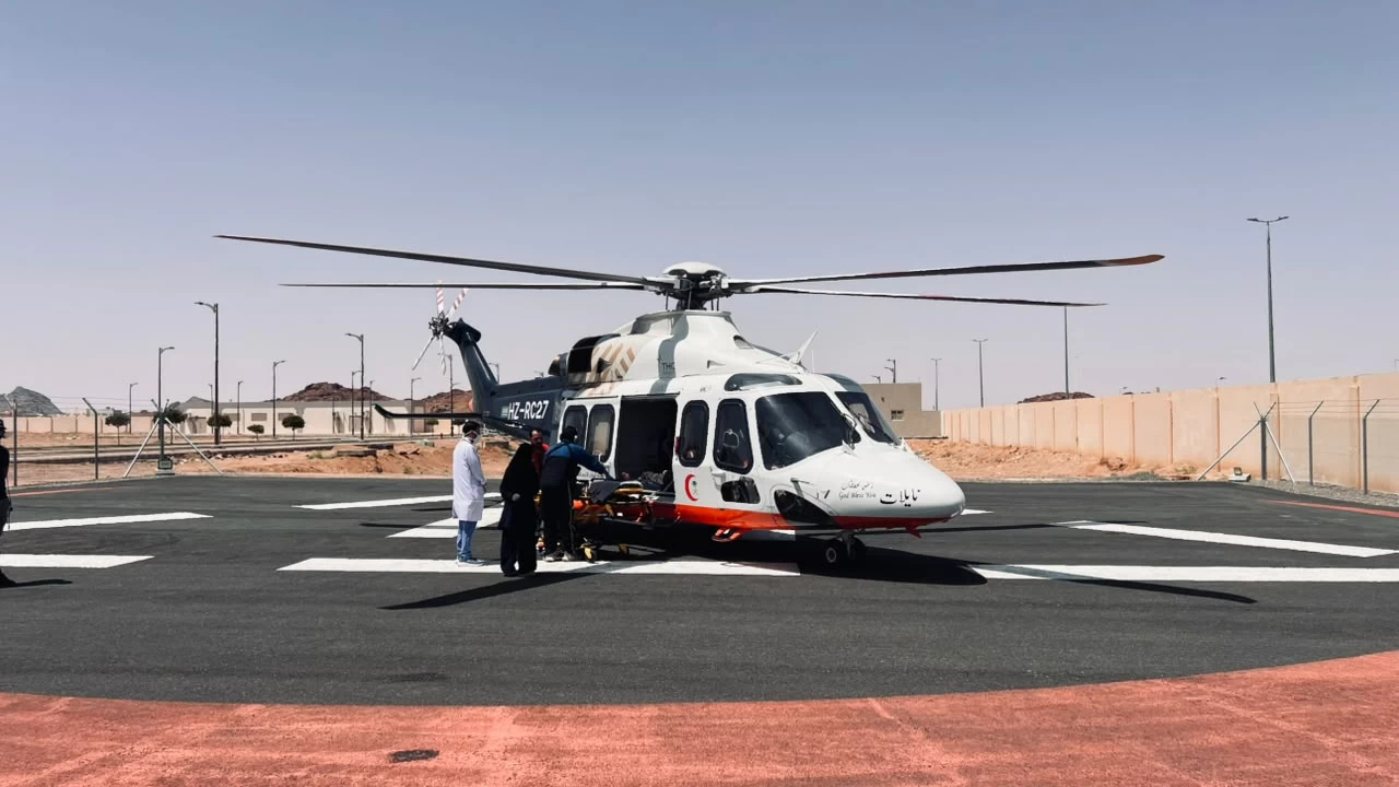 وعكة تقطع رحلة العودة من العمرة.. والإسعاف الجوي ينقل معتمراً سورياً إلى حائل – أخبار السعودية