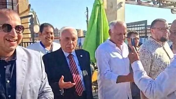 إقبال كبير على القافلة الطبية المجانية لذوي الهمم بشاطئ قادرون بلاج بدمياط الجديدة