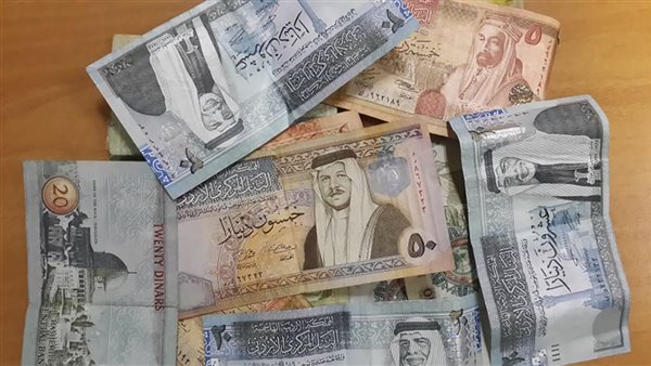 سعر الدينار الأردني أمام الجنيه في البنك المركزي اليوم الجمعة