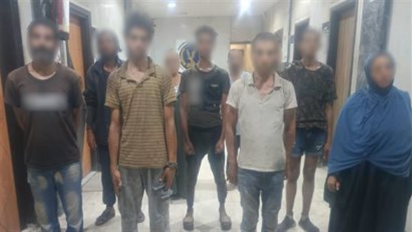 من الشوارع إلى دور الرعاية، سقوط مستغلي الأطفال في التسول وبيع السلع بالقاهرة