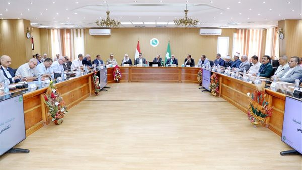 قبل الدراسة.. محافظ الشرقية يشدد على جاهزية المدارس وتأمين محيطها