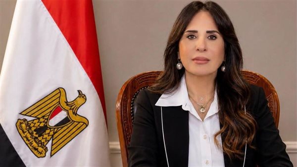وزيرة الإسكان تتابع أعمال التطوير وتحسين الخدمات بالعبور والشروق وبدر