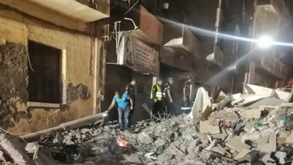 تداعيات زلزال الفجر، انهيار جزئي لعقار بروض الفرج دون وقوع إصابات
