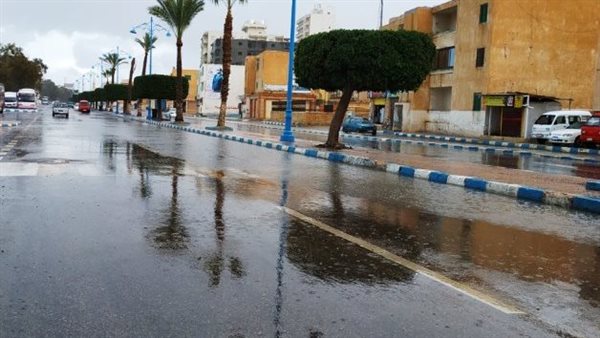 في عز الحر، توقعات بسقوط أمطار رعدية على مطروح