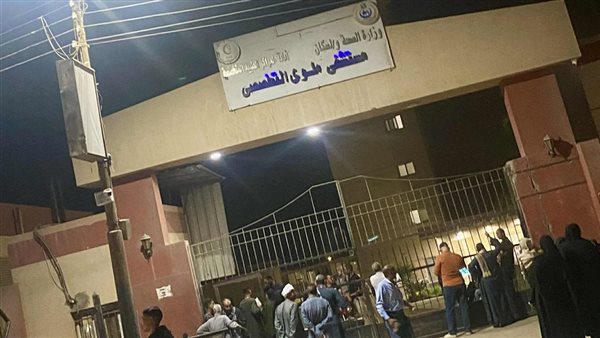 النيابة تباشر التحقيقات في مصرع 3 وإصابة 12 بحادث ميكروباص بصحراوي المنيا