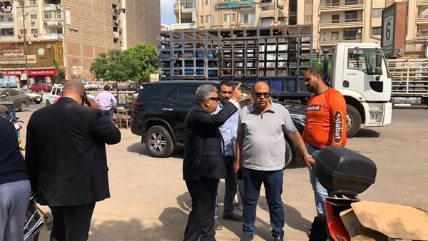 محافظ الدقهلية يتفقد المعرض الدائم للسلع الغذائية بالمنصورة ويفاجئ مستشفى أجا المركزي
