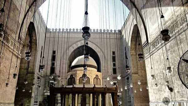 مواقيت الصلاة اليوم الإثنين، موعد أذان الظهر في القاهرة والمحافظات