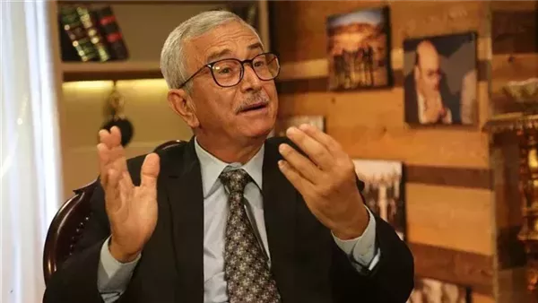 رفعت سيد أحمد: مطالبة المندوب الأمريكي حماس بالتخلي عن سلاحها تكشف مخطط تهجير الفلسطينيين من غزة
