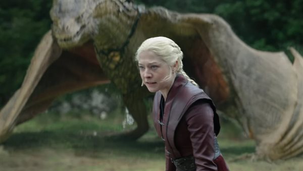 مسلسل House of the Dragon 3 الحلقة 7، عودة الملك أيغون واللورد كورليس ورؤى هيلينا تنذر بالحرب
