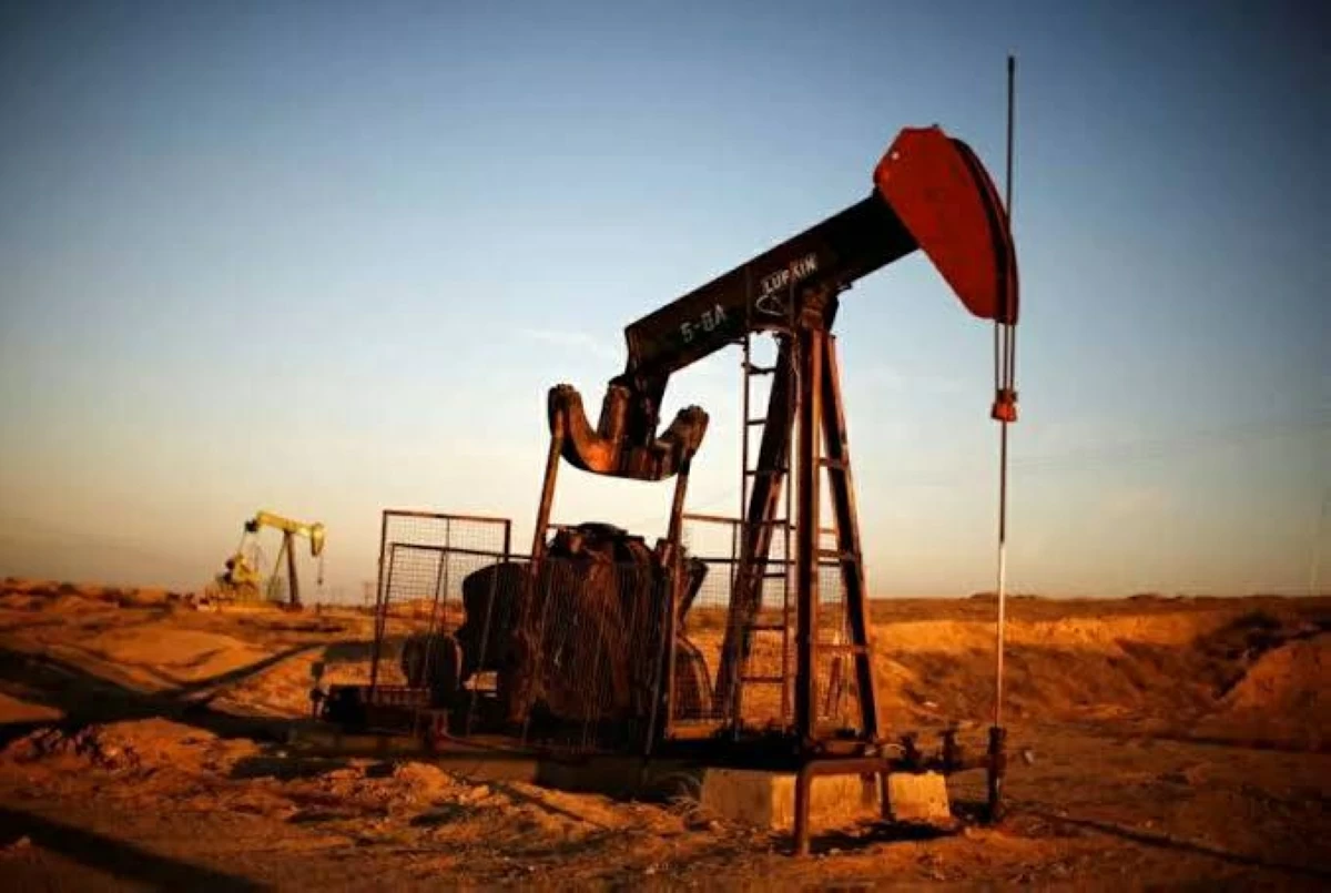 النفط يهبط بأكثر من 6 % بعد إلغاء ترامب الهجمات على إيران