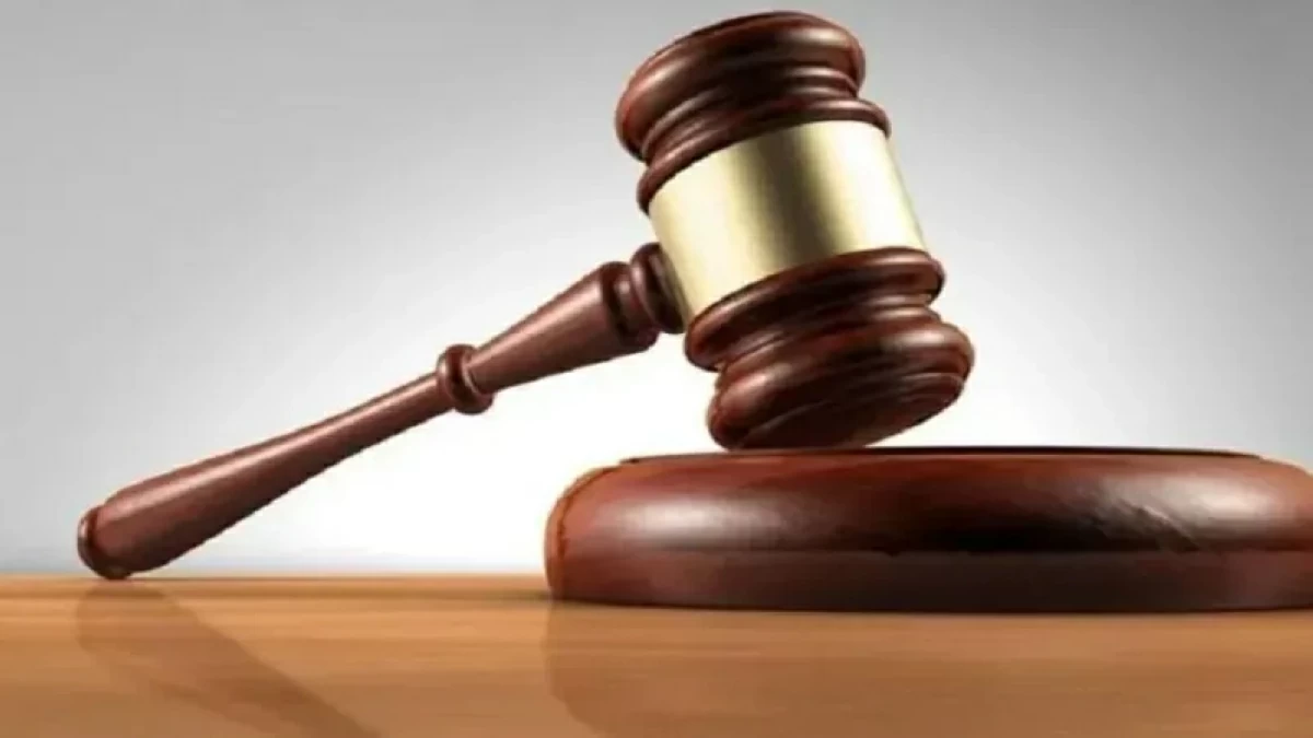 عدم الالتزام بخط السير يغرم سائقاً 18 ألف درهم