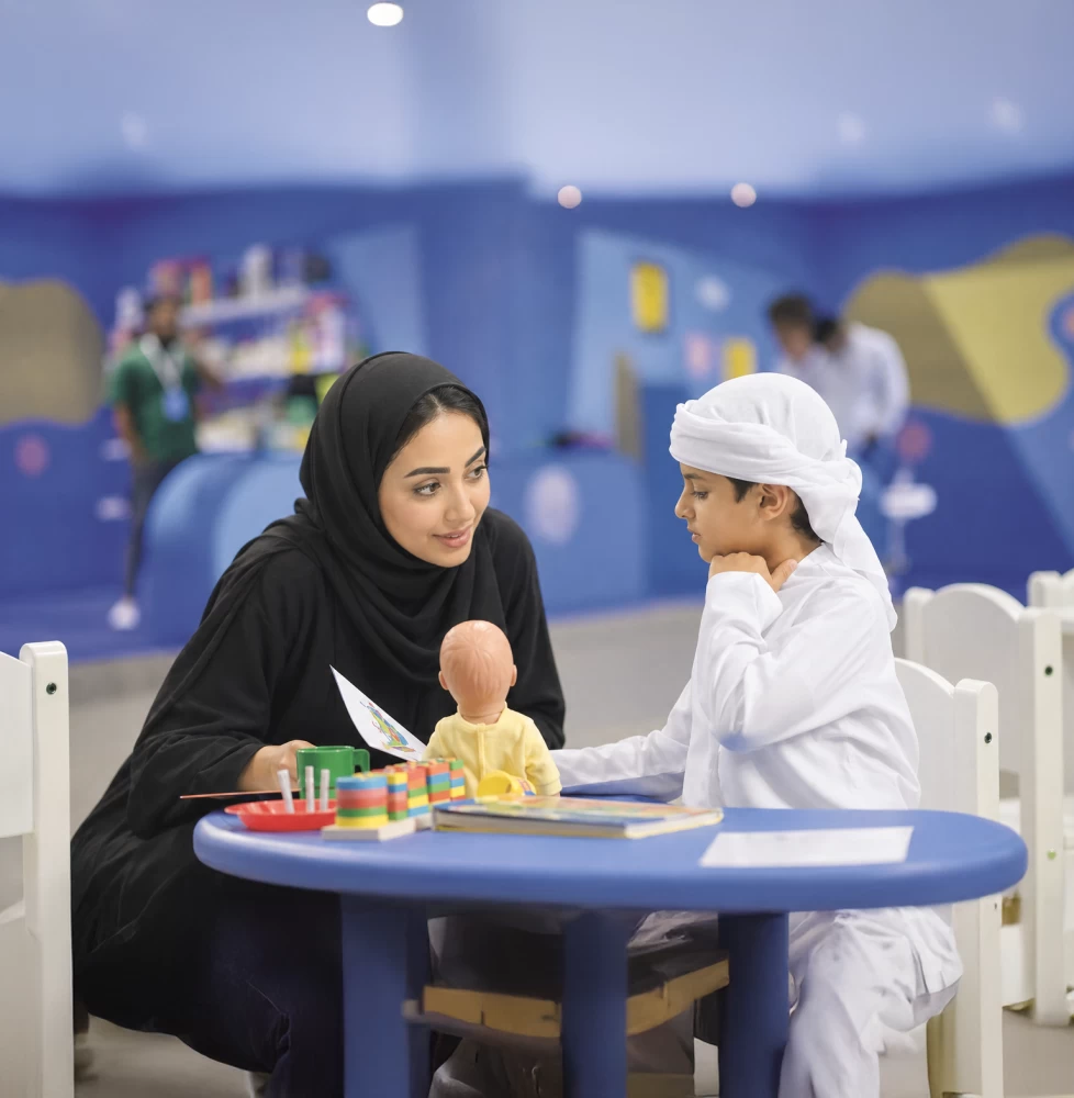 أبوظبي تُطور منظومة متكاملة للصحة النفسية