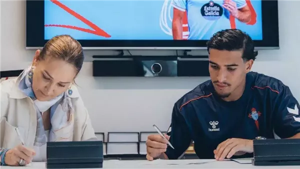 رسميا، المغربي صهيب الدريوش ينضم إلى سيلتا فيجو