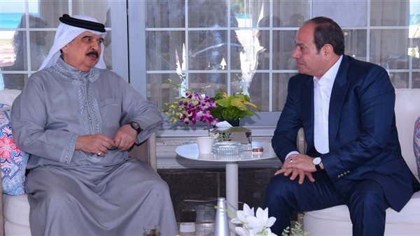 الرئاسة في أسبوع.. السيسي يبحث مع قادة فرنسا واليونان والبحرين مستجدات الحرب مع إيران.. يناقش الوضع في لبنان وليبيا والقضية الفلسطينية.. ويبحث سبل تحقيق التهدئة وخفض التصعيد الراهن