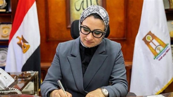 محافظ الوادي الجديد تهنئ أوائل الثانوية العامة بالمحافظة