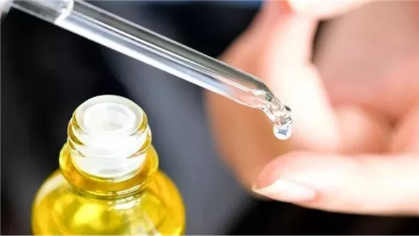 قبل استخدام الزيوت العطرية لعلاج البرد، 6 تحذيرات لا تتجاهلها