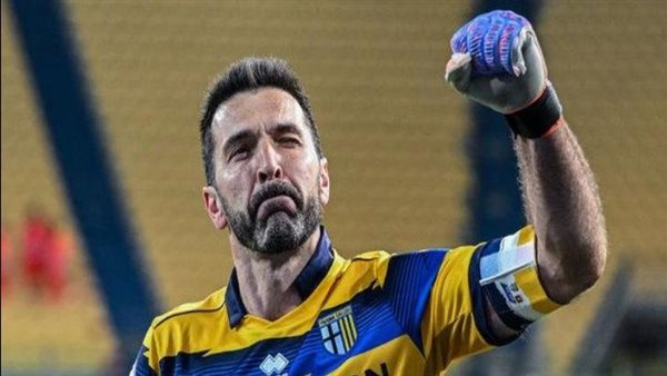 بوفون ينتقد الاتحاد الإيطالي بسبب بيرلو ويتحدث عن فشل صفقة جورديولا