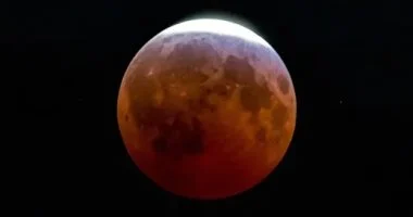 أساطير خسوف القمر.. من شياطين بابل إلى معتقدات الجاهلية والخرافات