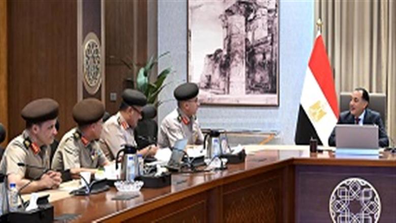 مدبولي يتابع موقف المشروعات الجاري تنفيذها من خلال الهيئة الهندسية للقوات المسلحة بالتعاون مع الجهات الحكومية