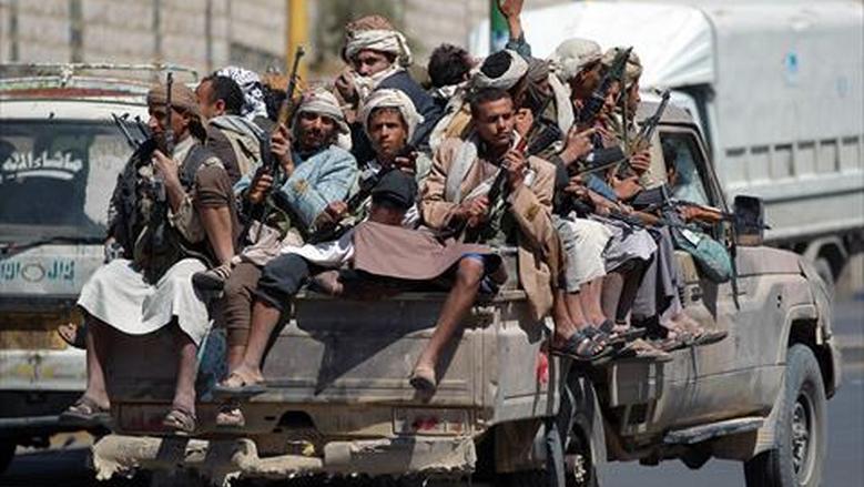 وسائل إعلام يمنية حكومية: ضحايا مدنيون إثر قصف الحوثيين مطعما قرب المخا بصاروخ باليستي