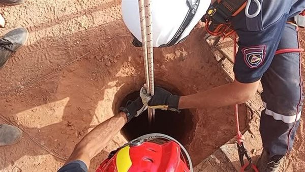 واقعة ريان المغربي تتكرر، سقوط طفل في بئر عمقها 80 مترا وقطرها 40 سم في الجزائر (فيديو وصور)