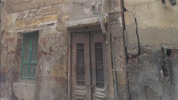 لحماية الأرواح، معاينة ميدانية للعقارات بميت غمر للعرض على لجنة المنشآت الآيلة للسقوط