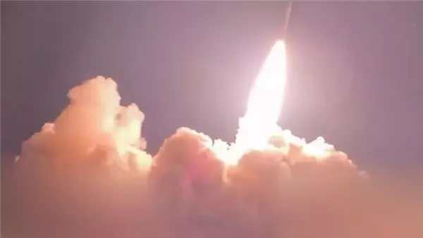 الحرس الثوري يعلن مقتل طيارين وأفراد أطقم فنية جوية بهجوم صاروخي على حظائر طائرات أمريكية بالأردن