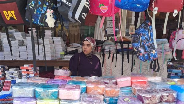 لمواجهة ارتفاع الأسعار، افتتاح معرض “أهلا مدارس” بحي غرب شبرا الخيمة اليوم