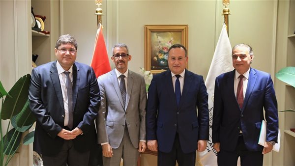 عبد العزيز قنصوة يلتقي المدير العام للألكسو لبحث تعزيز التعاون الثقافي والعلمي